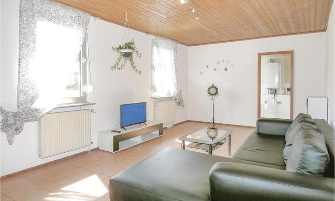 Lahnstein Apartamento | 1 Bedroom Lovely Apartment In Lahnstein