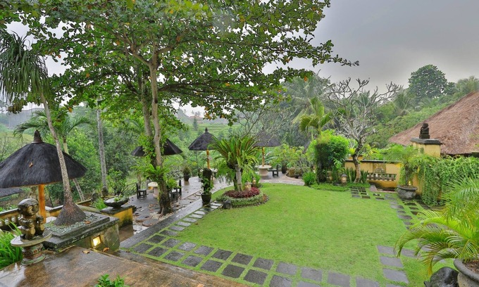 Penatih Complejo | Balcón privado de 1 habitación cerca de Ubud con vistas a los jardines y arrozales