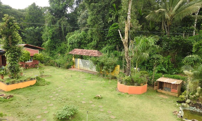 Virarajendrapet Complejo | 1 casa duplex en el árbol, 1 casa en el árbol, 2 casas de campo y 1 villa familiar