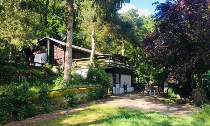 Bad Muenstereifel Casa | 1 hectárea de hábitat en la reserva natural, tesoro en el campo
