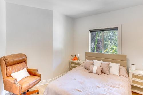 Crestline Casa | 1 Mi to Lake Gregory Alpine Gem with Covered Patio