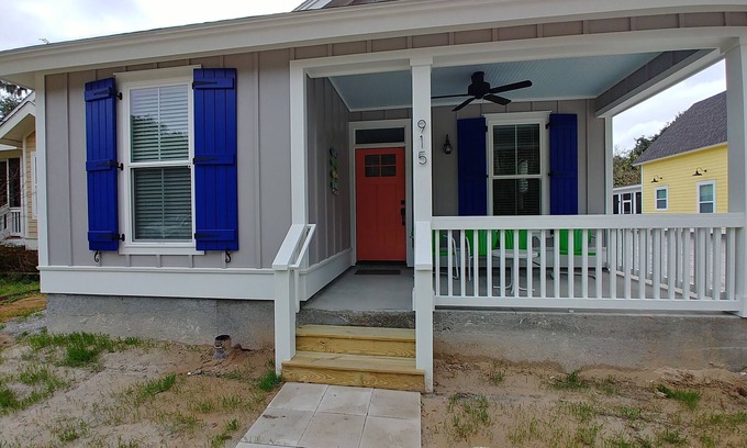 Port Royal Casa | 1 milla de la isla Parris! Cerca de playas, restaurantes y tiendas. Duerme 8