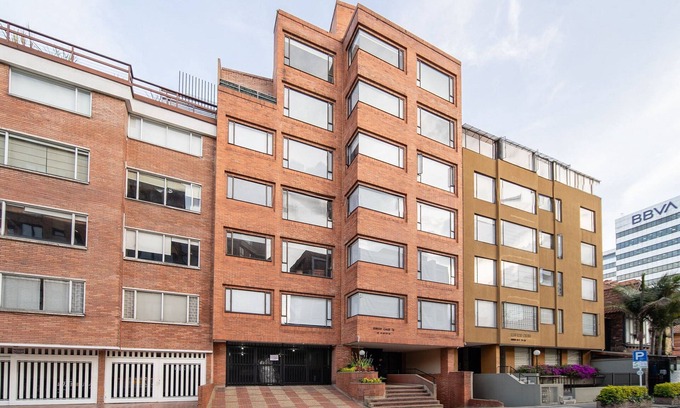 Chapinero Apartamento | 10.73 Flats x Ahead