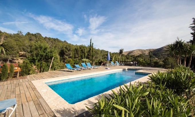 Finestrat Casa | Casa de 10 habitaciones con piscina compartida y jardín amueblado en Finestrat