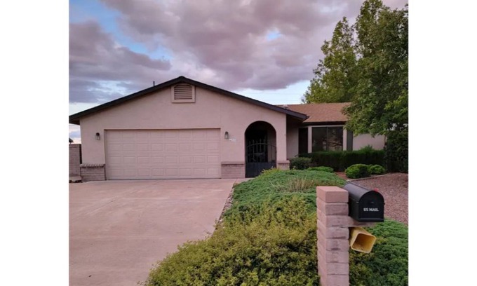 Sierra Vista Casa | 10 guests- pet friendly