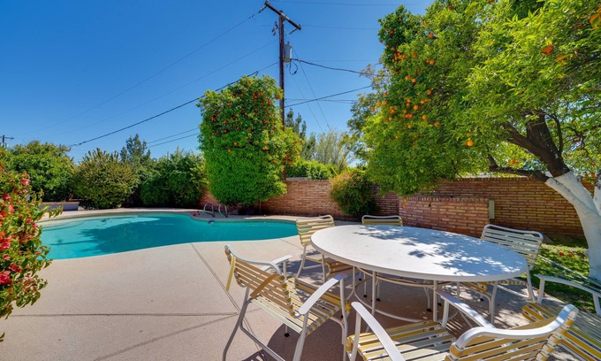 Arcadia Apartamento | 10 Mi to Dtwn Phoenix: Studio w/ Outdoor Kitchen!