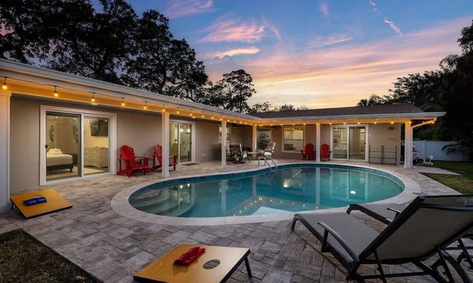 Harbor Bluffs Casa | 10 Mins to Beach-Heated Pool~Ping Pong+Pool Table