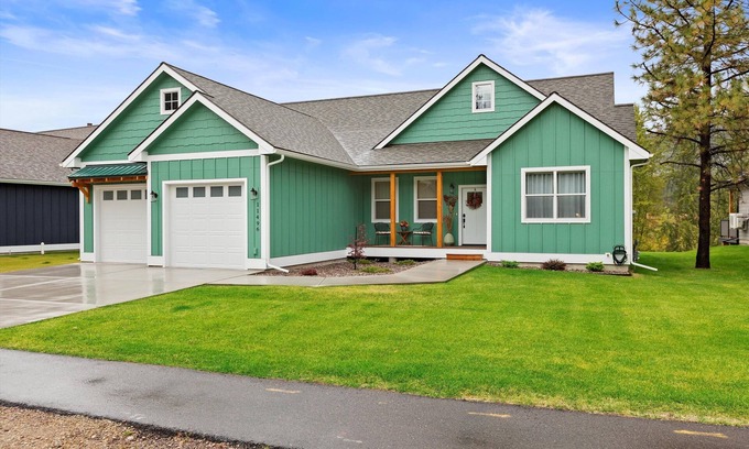 Missoula Casa | 10 minutes to DT! Relax & enjoy Montana's beauty—now offering mid-term rentals!