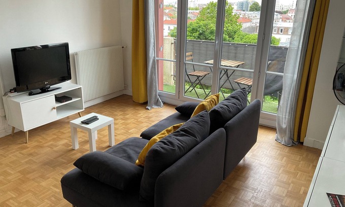 Choisy-le-Roi Apartamento | 10 mn from Orly and Paris, 3-room apartment in a quiet residence.