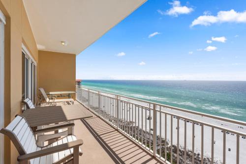 Thomas Drive Apartamento | 1005 Sterling Beach