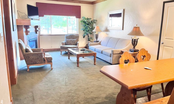 Zermatt Villa | 1089 4-Star Zermatt Resort King Villa