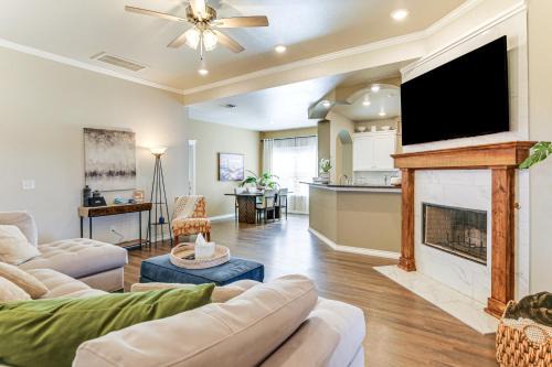 Wolfforth Casa | 11 Mi to Texas Tech University Cozy Family Home!
