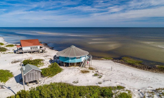 Cedar Island Casa | 112 m² Casa ∙ 2 habitaciones ∙ 4 huéspedes