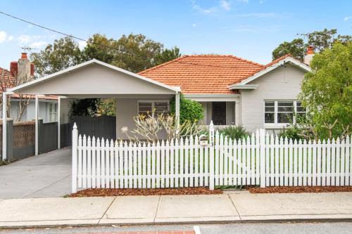 Mosman Park Casa | 113 Making Memories Mosman Park 4br Home