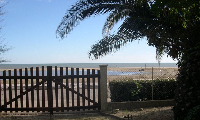 La Franqui Apartamento | 12 Alquiler T2 amueblado con estacionamiento privado - playa a 50 metros - La Franqui 11370