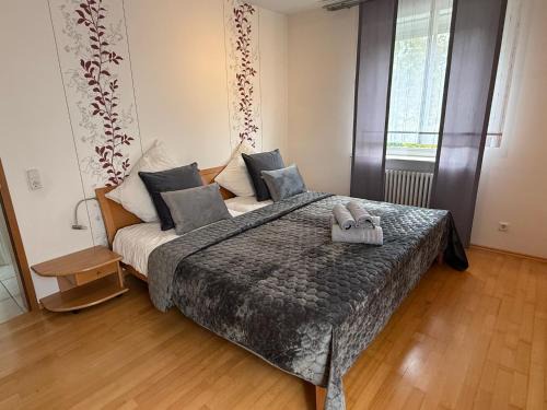 Riegelsberg Apartamento | 130 qm Apartment mit Garten und Stellplatz