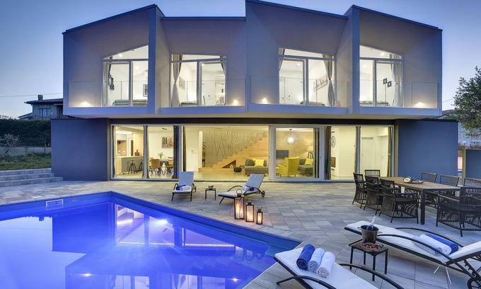 Liznjan Casa | 140 m² Casa ∙ 4 habitaciones ∙ 8 huéspedes