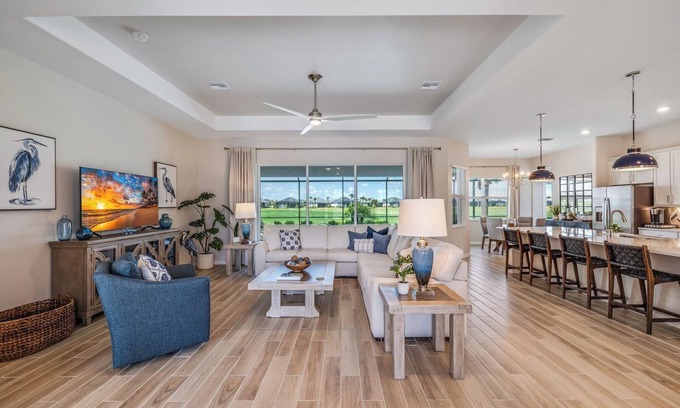 Biggar Casa | 15916 Babcock National SFH