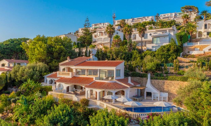 Sant Jaume Mediterrani Villa | 1598 m² Villa ∙ 5 habitaciones ∙ 12 huéspedes