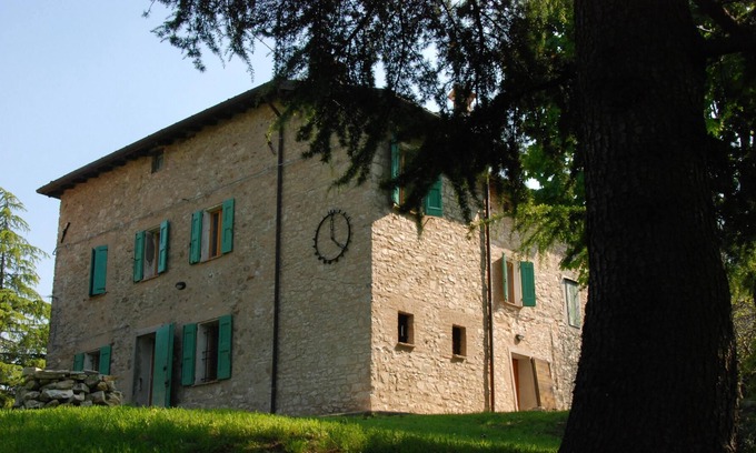 Pieve Di Trebbio Casa | 15th century Country house .