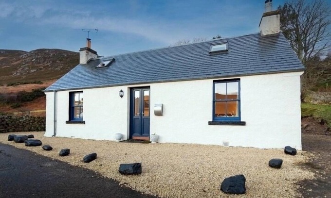Helmsdale Cabaña | 176 Marrell, cottage just off NC500.
