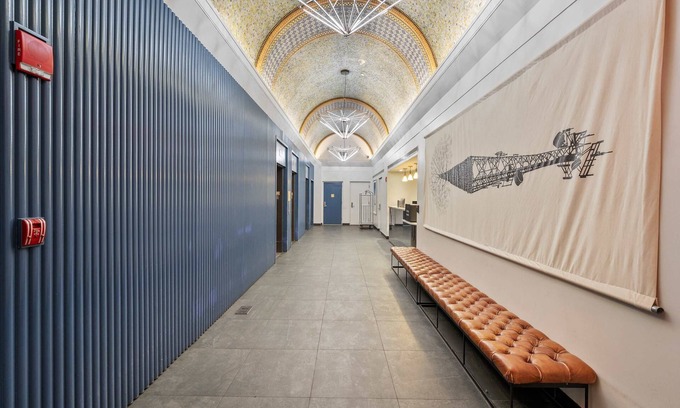 Financial District Apartamento | 17john: Classic King Studio Apartment