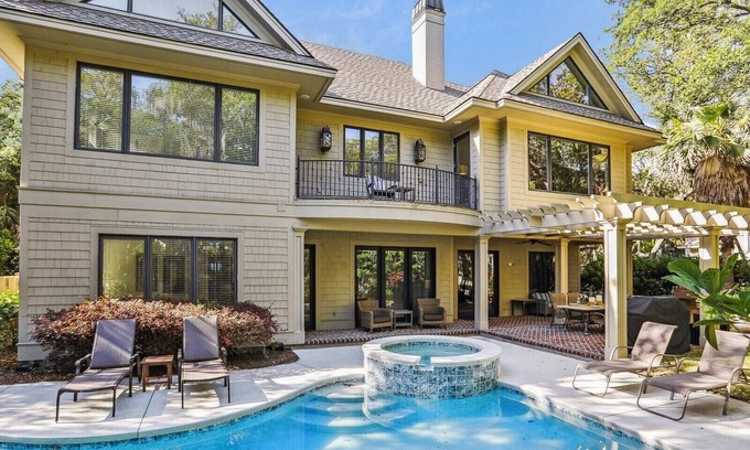 Oceanside Casa | 18 Sandhill Crane ~ Hermosa y exclusiva casa Ocean de 2ª fila en Sea Pines.