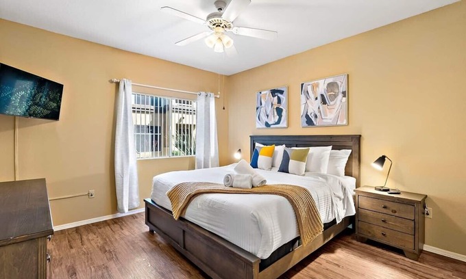 Central Scottsdale Condominio | 1BD, Resort Amenities, Scottsdale, Pool & Gym