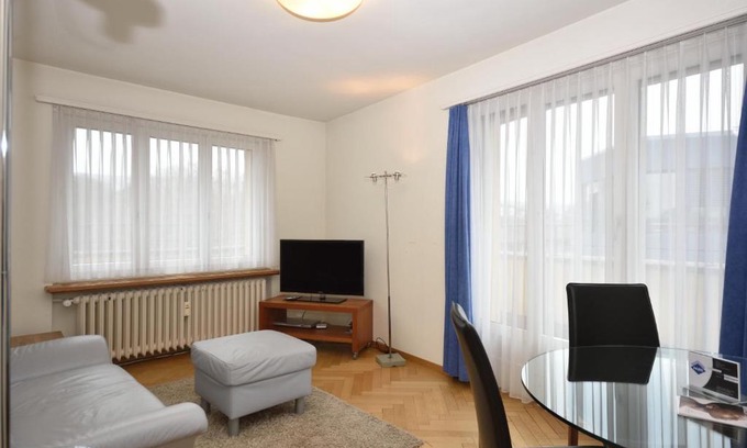 Muhlebach Apartamento | 1BR in the center with balcony - Mill 351