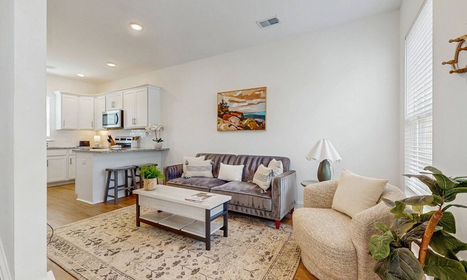 Goose Creek Casa | 1BR loft in Pet Friendly Resort w/pool & more