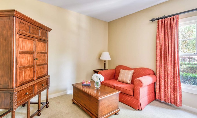 St. Augustine Condominio | 1st floor King Suite w/kitchenette-Pool-Hot tub-near historic district