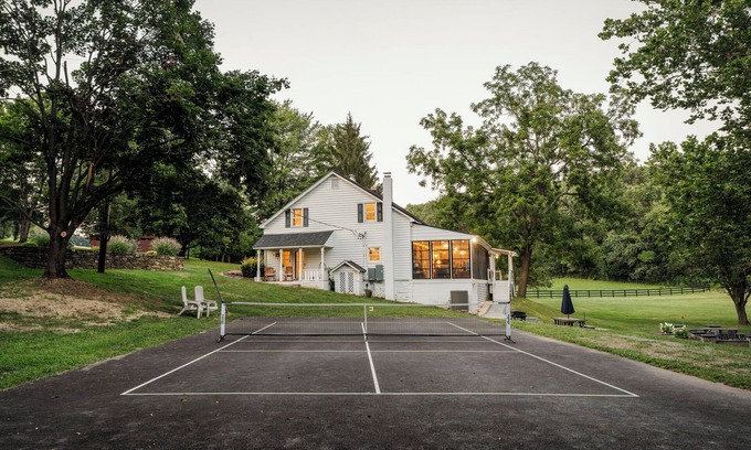 Millers Otro | Welcome to the spacious 5BR 2.5BA farmhouse on a secluded 75-acre property near Manchester, MD, in scenic Carroll County. It promises a relaxing retreat near the state line, exciting local attractions, and natural landmarks.