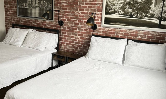 Southwest Calgary Apartamento | 2.5 km to stampede and BMO/ sleeps 6