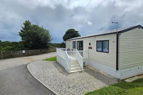 Grampound Casa | 2 bed 2 ensuite Holiday Home