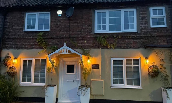Bawtry Cabaña | 2 Bed 'Cosy Cottage' Central Bawtry High End Decor