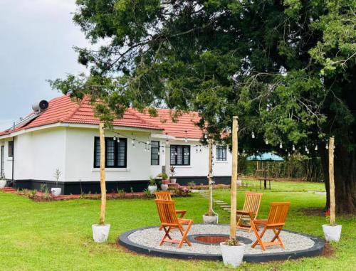 Riara Ridge Apartamento | 2-bed farmhouse on 85-acre tea estate pool - 2331