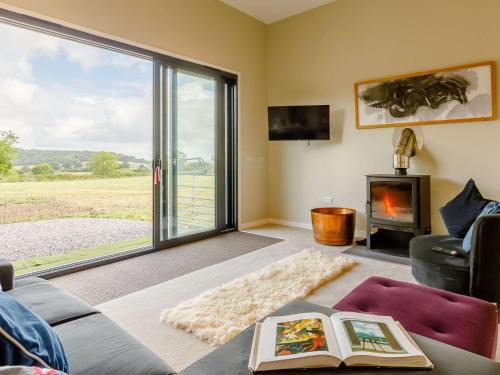 Okeford Fitzpaine Casa | 2 Bed in Sturminster Newton 88265