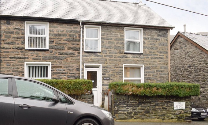 Rhiwbryfdir Cabaña | 2 bedroom accommodation in Blaenau Ffestiniog