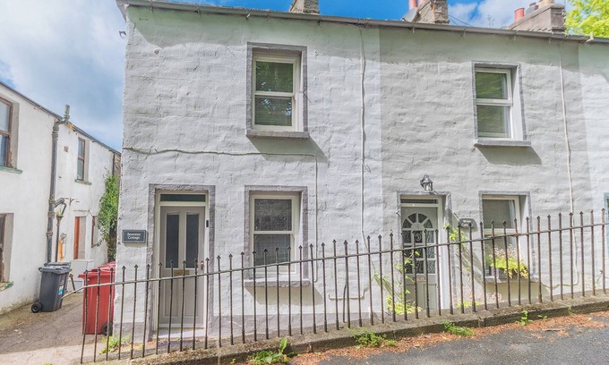 Dalton-in-Furness Cabaña | Alojamiento de 2 habitaciones en Dalton-in-Furness
