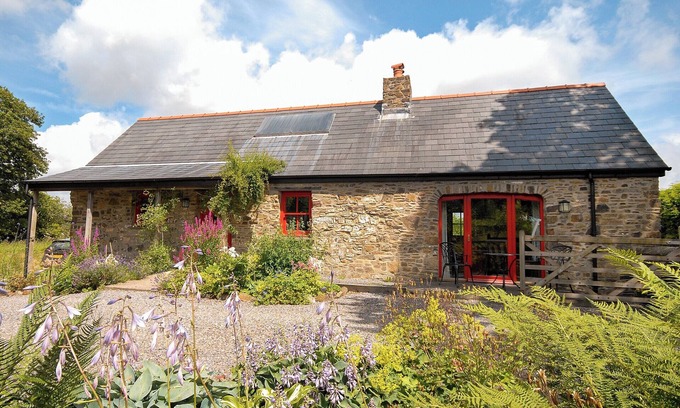 Narberth Cabaña | Alojamiento de 2 habitaciones en Landshipping