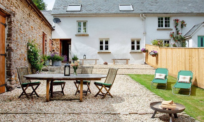 South Molton Cabaña | 2 bedroom accommodation in North Molton