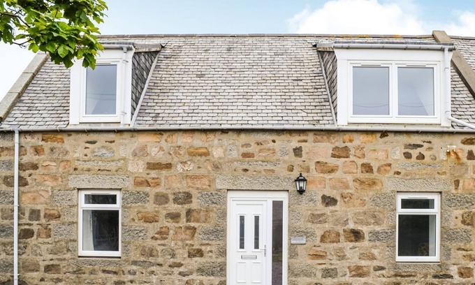 Ellon Cabaña | 2 bedroom accommodation in Collieston