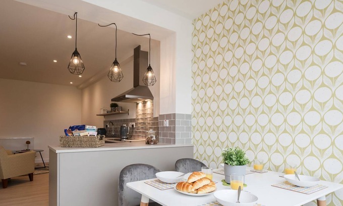 Wymondham Cabaña | 2 bedroom accommodation in Wicklewood, near Wymondham