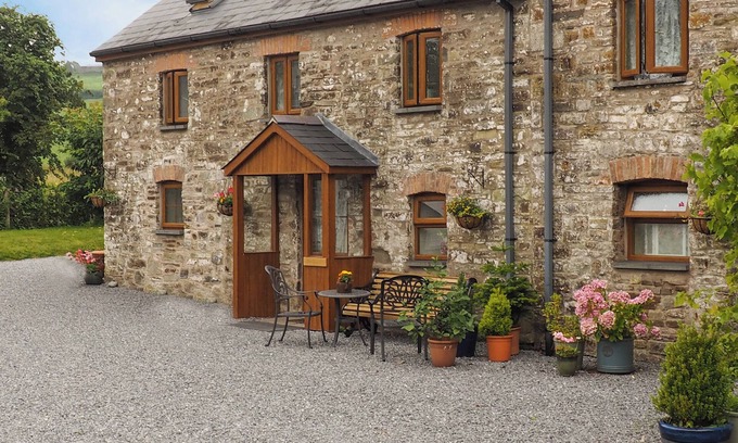 Llanybri Cabaña | Alojamiento de 2 habitaciones en Llanybri, near Carmarthen