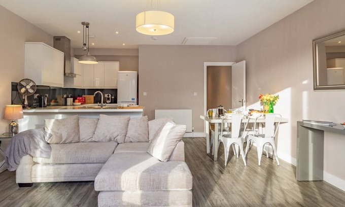Norwich Cabaña | 2 bedroom accommodation in Norwich
