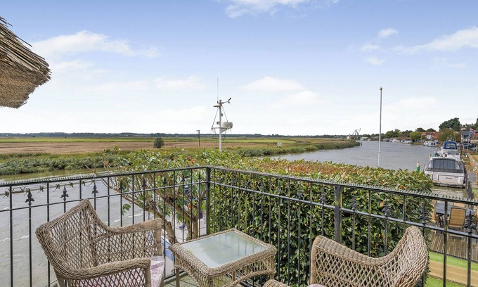 Reedham Cabaña | Alojamiento de 2 habitaciones en Reedham