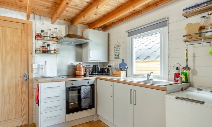 Accrington Cabaña | 2 bedroom accommodation in Altham