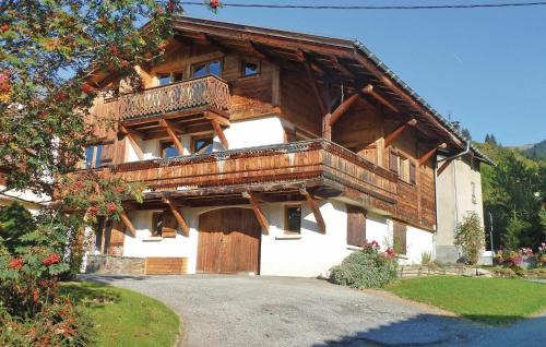 Praz-sur-Arly Apartamento | 2 Bedroom Amazing Apartment In Praz Sur Arly