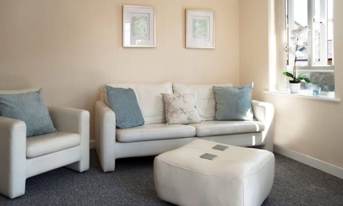 Raunds Apartamento | 2 bedroom apartment near Rushden lakes, free parking and internet