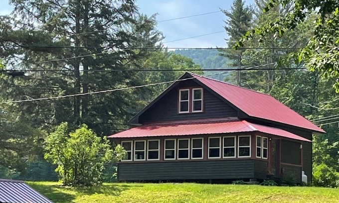 Northville Cabina | 2-bedroom cabin nestled in the Adirondack Park